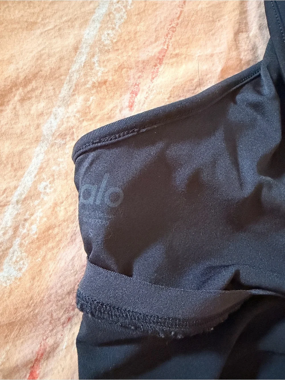 ALO Yoga Black V-Neck Ruched Sports Bra